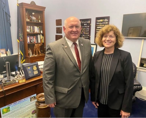 US Rep. Glenn Thompson and Diane Wetherington of iFoodDS